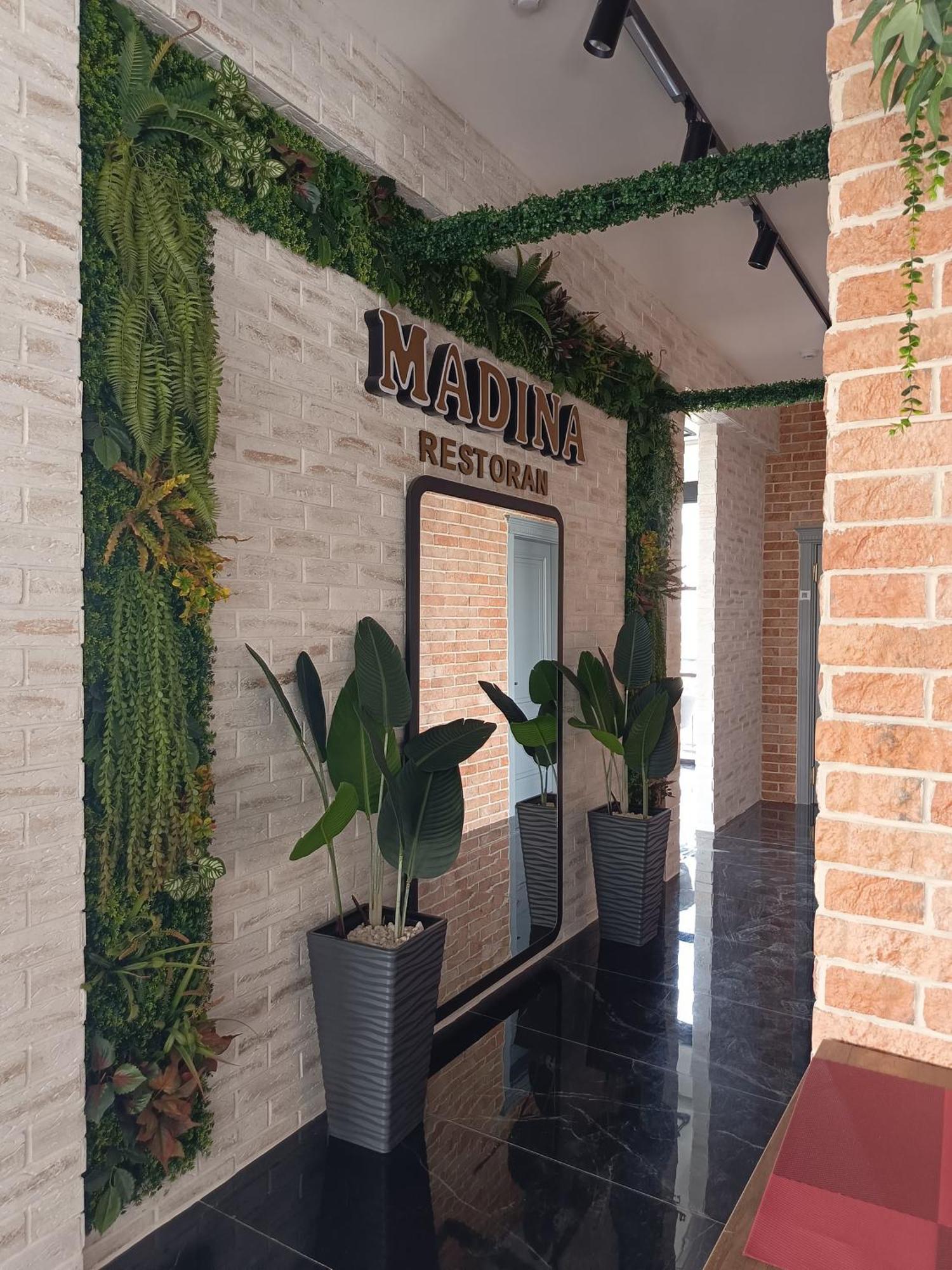 באקו Madina-Zamzam Halal Hotels Group מראה חיצוני תמונה