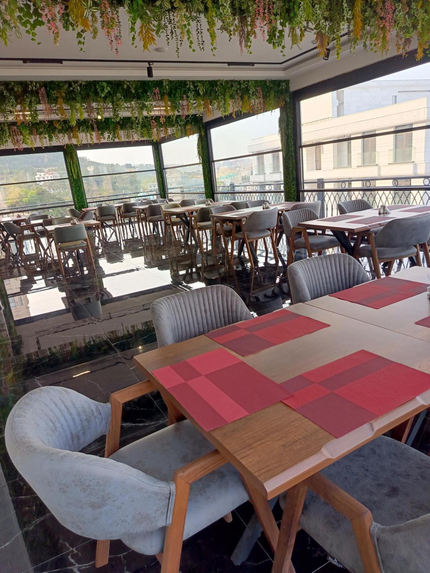 באקו Madina-Zamzam Halal Hotels Group מראה חיצוני תמונה